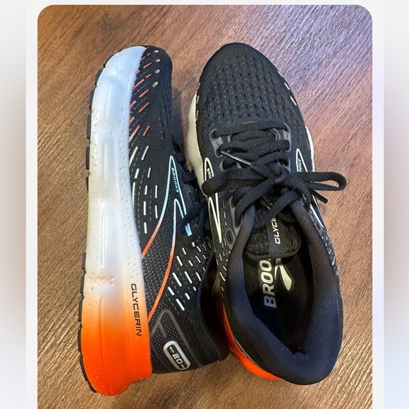 Brooks Glycerin 20 Women's Size 6.5 Black/red/opal Running Shoes